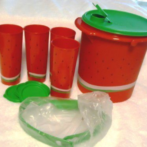 Tupperware Kitchen New Watermelon Canister 5qt Pitcher Tumblers Set